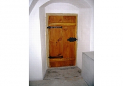 Renovace dveří z masivu 